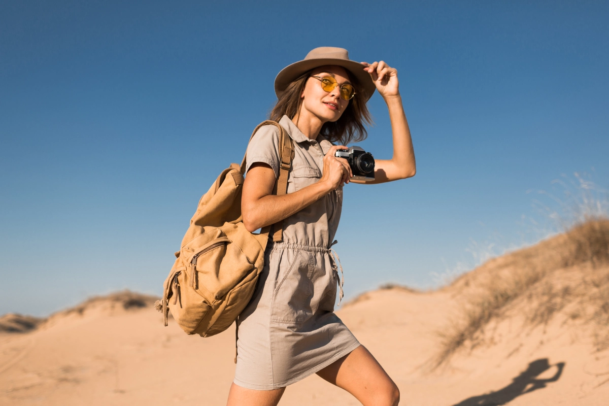 woman-in-desert-walking-on-safari